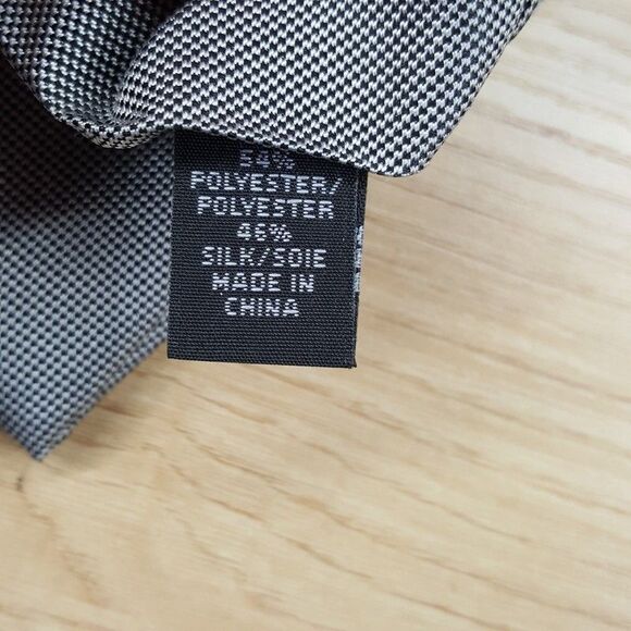 CALVIN KLEIN Mens Neck Tie Gray Micro Print Silk Blend Classic Pointed - Picture 3 of 5